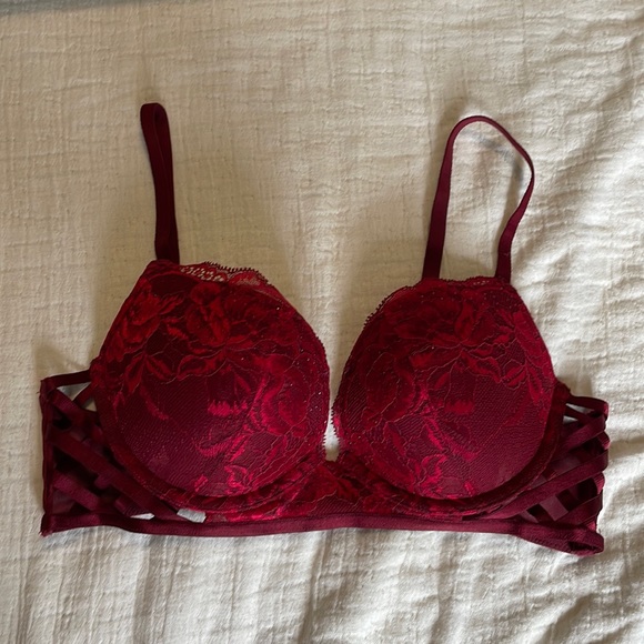 Push Up Bra - Picture 1 of 3